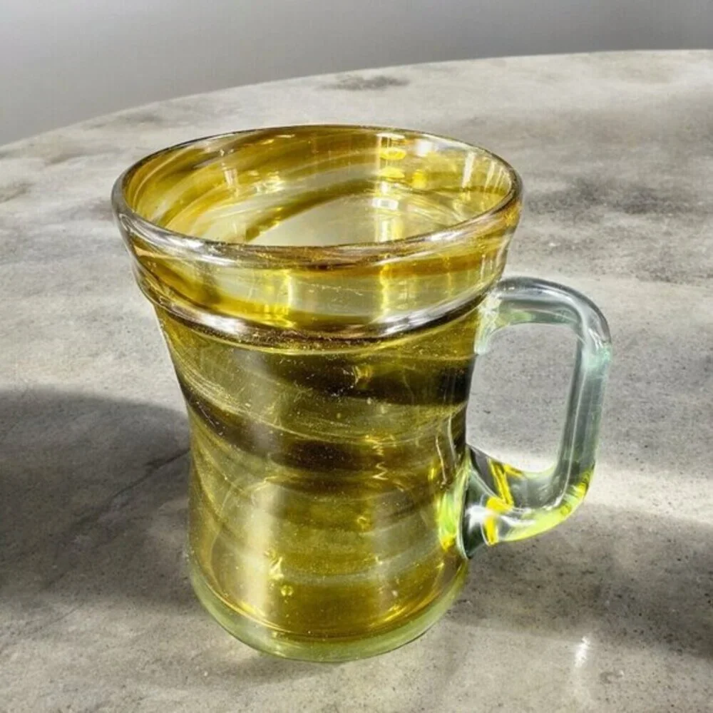 Hand Made Art Glass Mug Cup With‎ Applied Clear Handle Green Black Swirls Lines